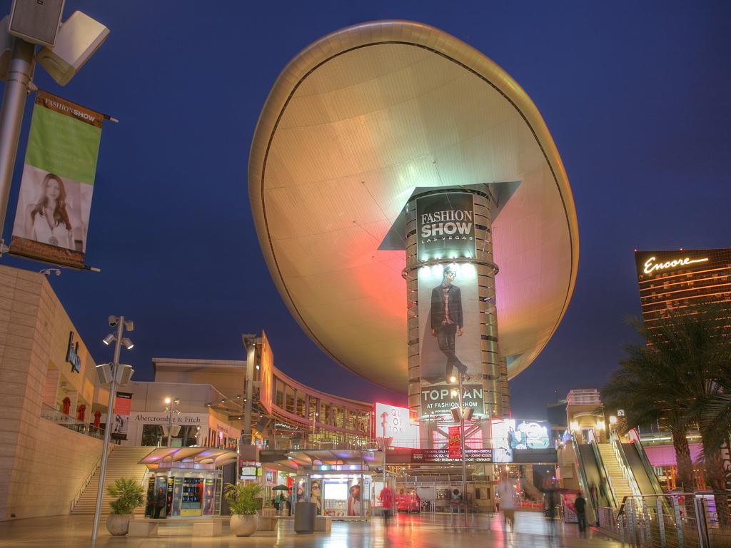 Die Mall am Abend