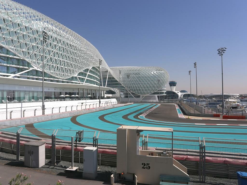 yas-marina-circuit Yas Marina Circuit