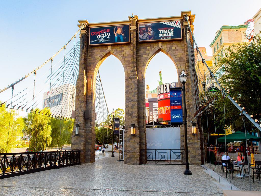 Brooklyn Bridge New York New York Hotel
