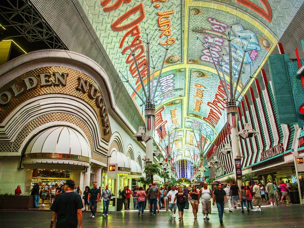 fremont-street-experience Fremont Street Experience