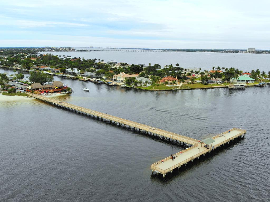 Cape Coral Pier