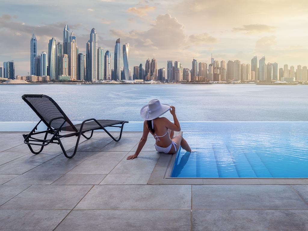 Dubai Reise mit tollem Blick auf die Skyline