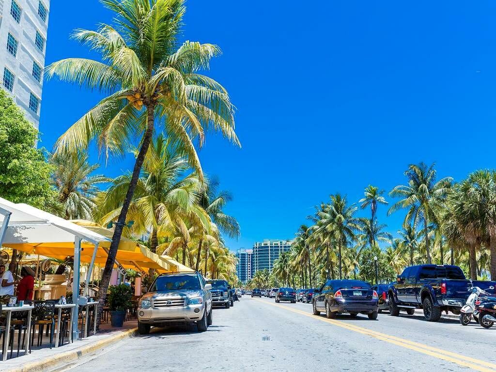 ocean-drive-miami-beach-strasse Die Strasse Ocean Drive