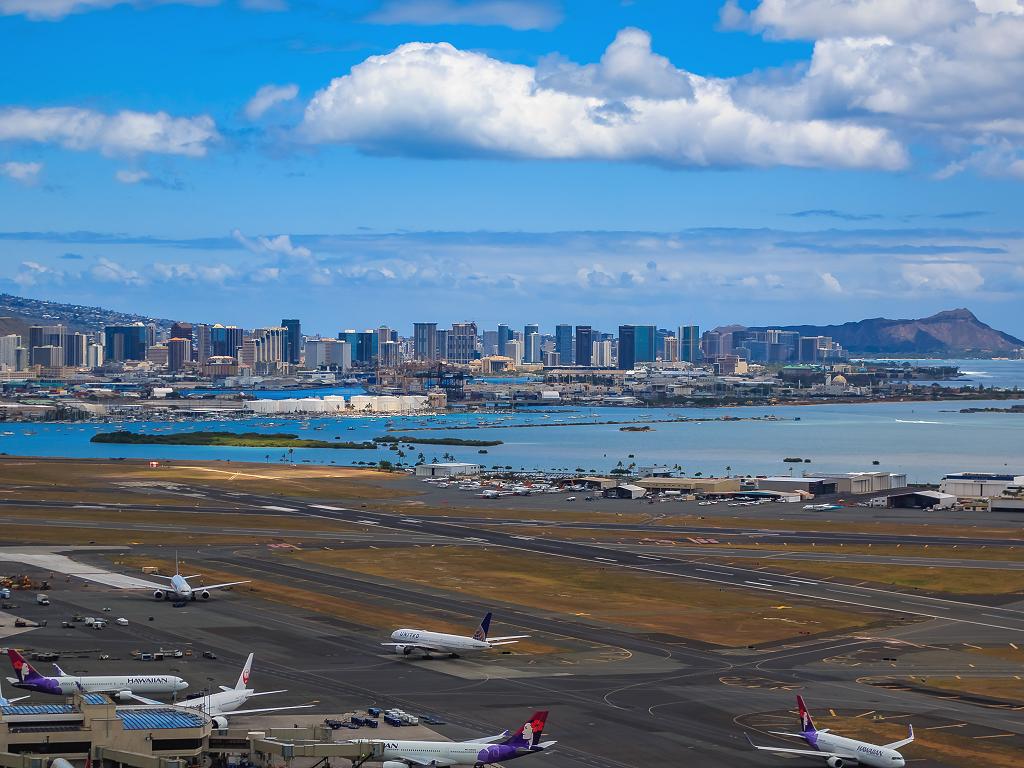 Panorama vom Flughafen Hawaii