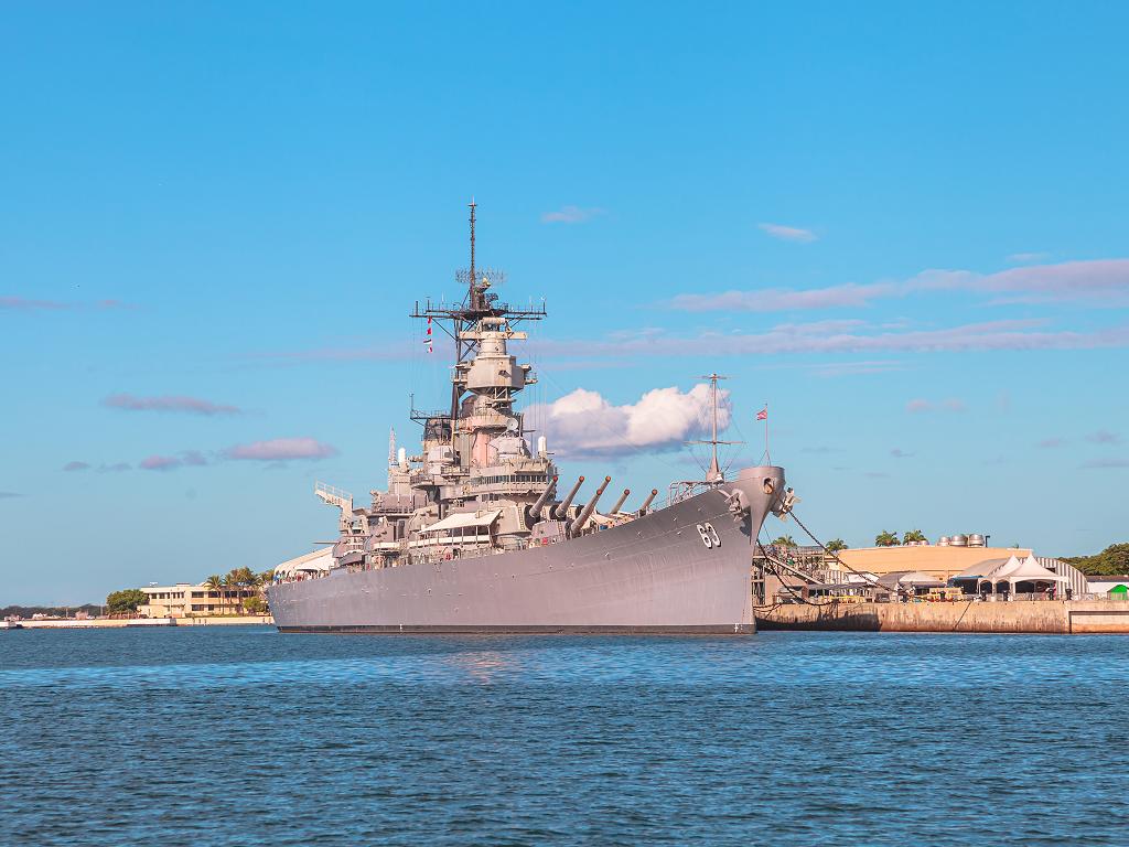 USS Missouri BB-63 in Hawaii
