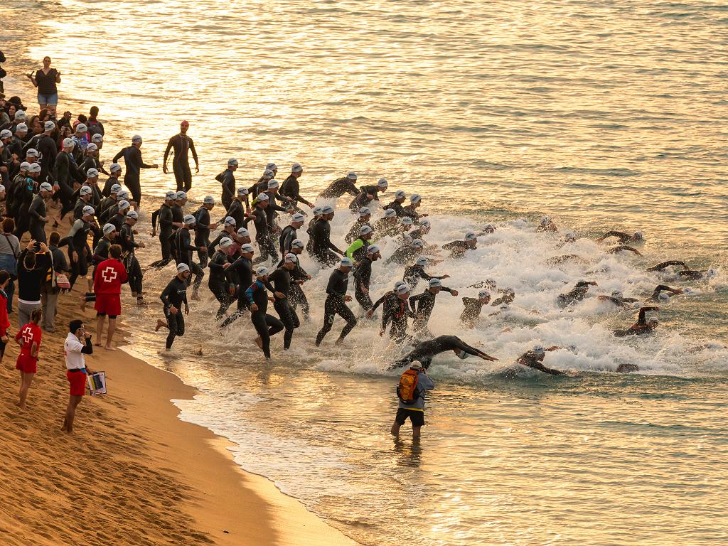 Schwimmen gehört auch zur Disziplin