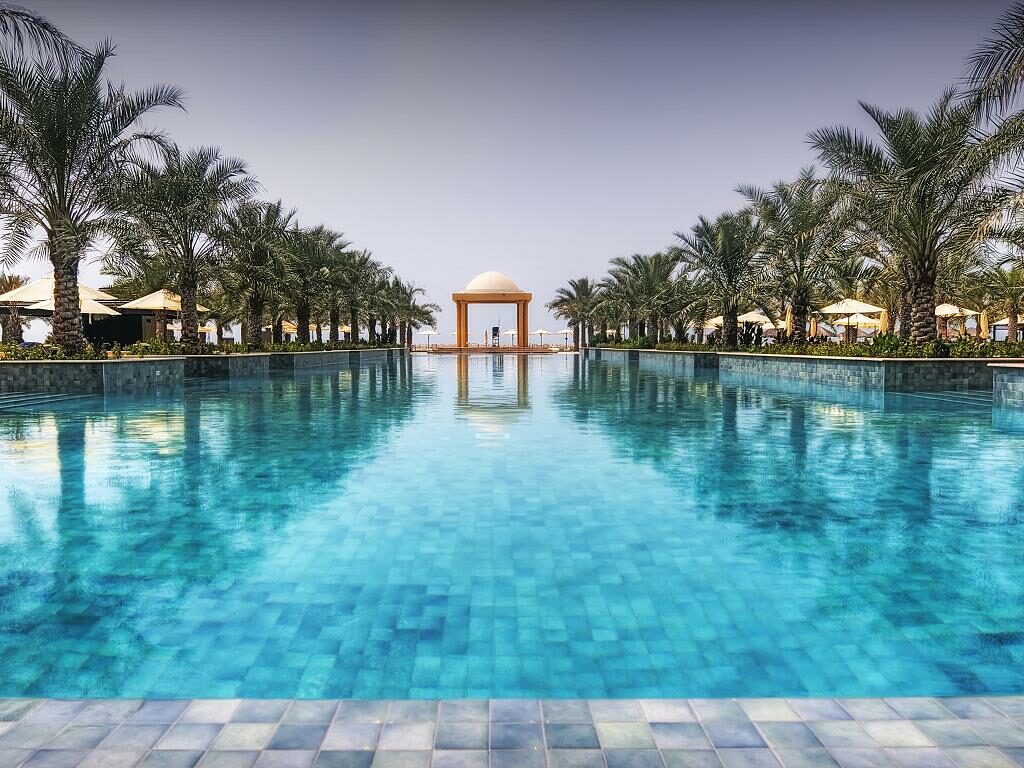 Dubai Pool
