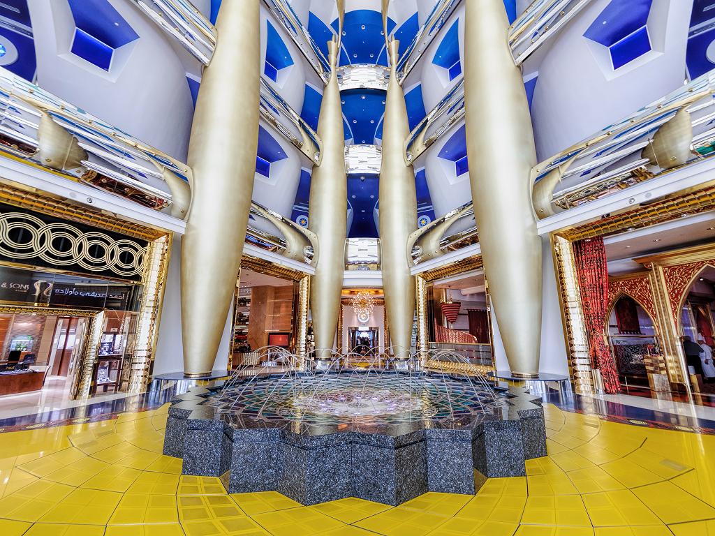 Das Atrium im Hotel mit Brunnen