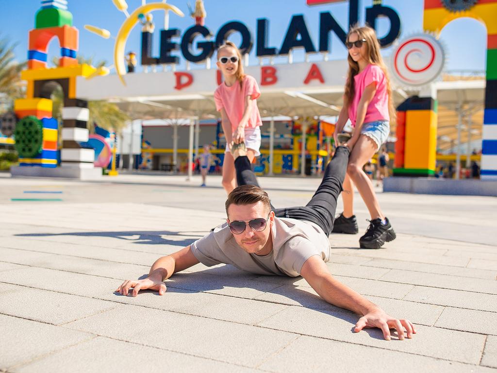 Kinder im Legoland Dubai