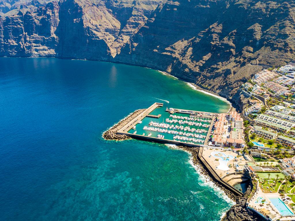 Los Gigantes