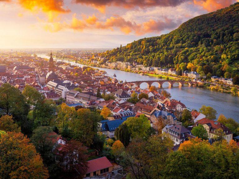 Wieviel Einwohner hat Miami eigentlich und wie ist dort die Bevölkerung