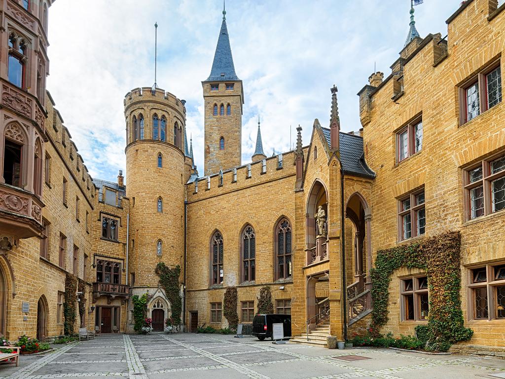Der Innenhof von der Burg Hohenzollern
