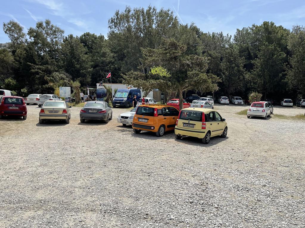 Parkplatz vor der Bucht